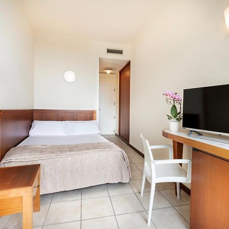 Hotel Bellevue Beach - Sul Mare Milano Marittima Kültér fotó