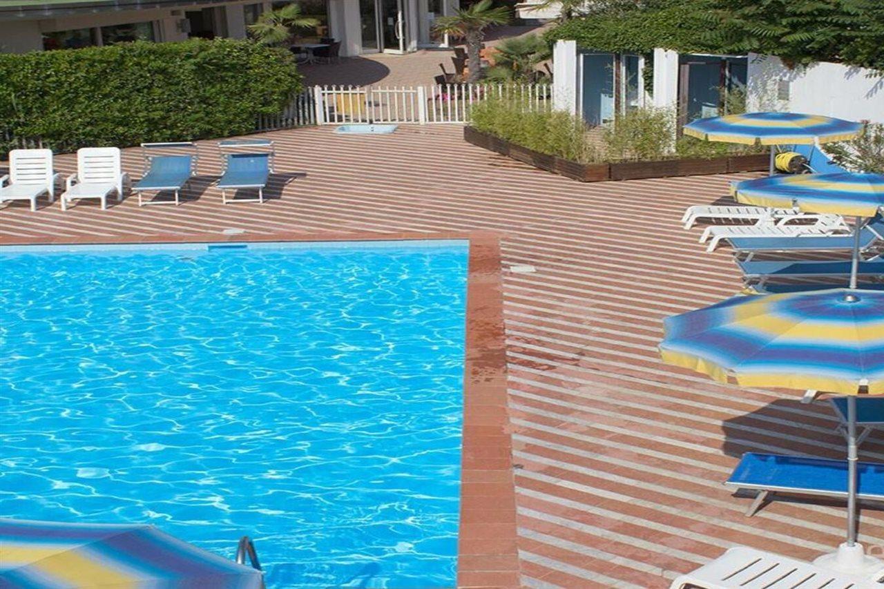 Hotel Bellevue Beach - Sul Mare Milano Marittima Kültér fotó