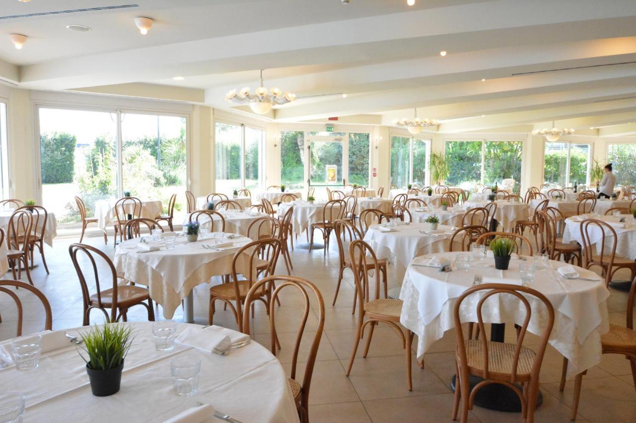 Hotel Bellevue Beach - Sul Mare Milano Marittima Kültér fotó
