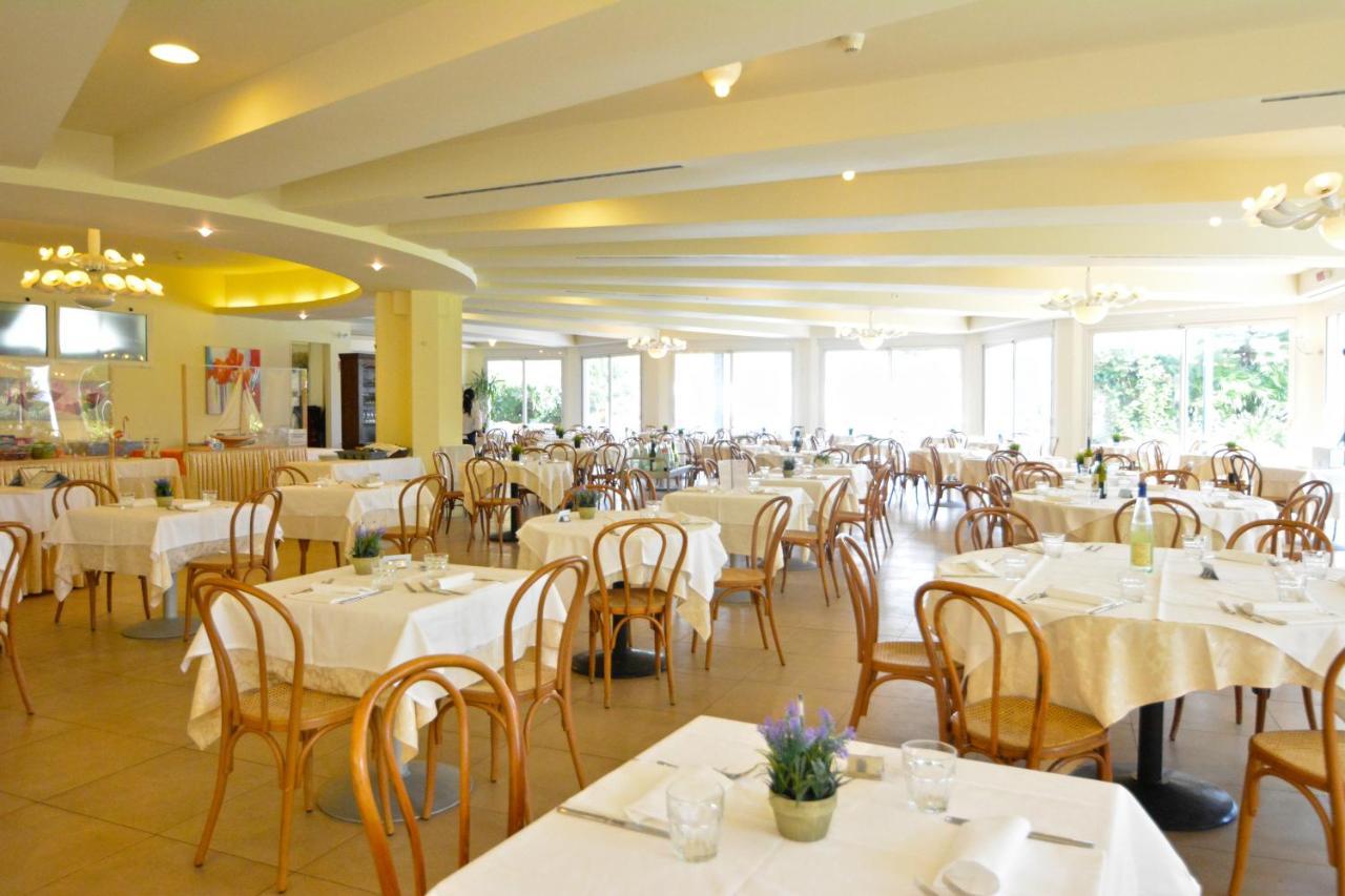 Hotel Bellevue Beach - Sul Mare Milano Marittima Kültér fotó