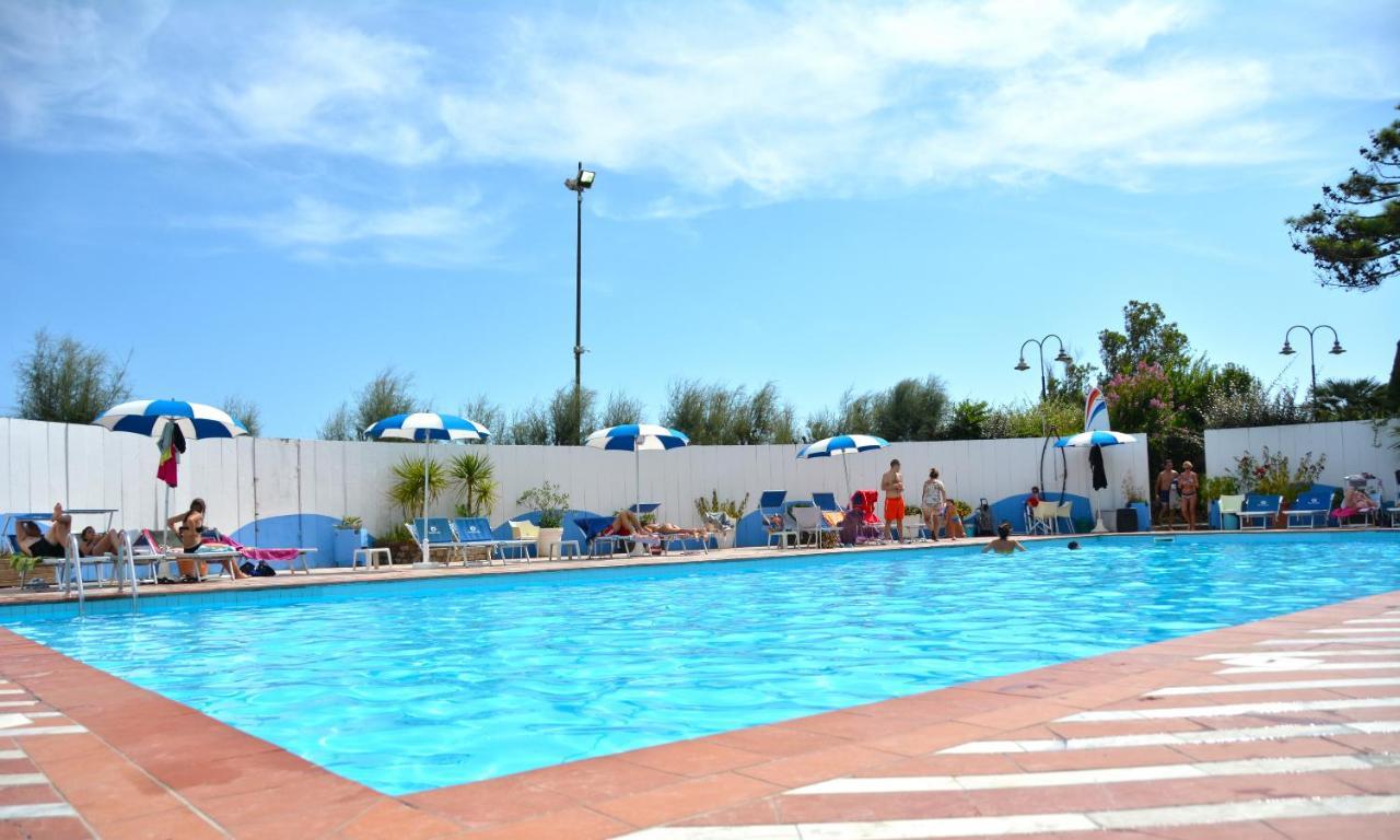 Hotel Bellevue Beach - Sul Mare Milano Marittima Kültér fotó