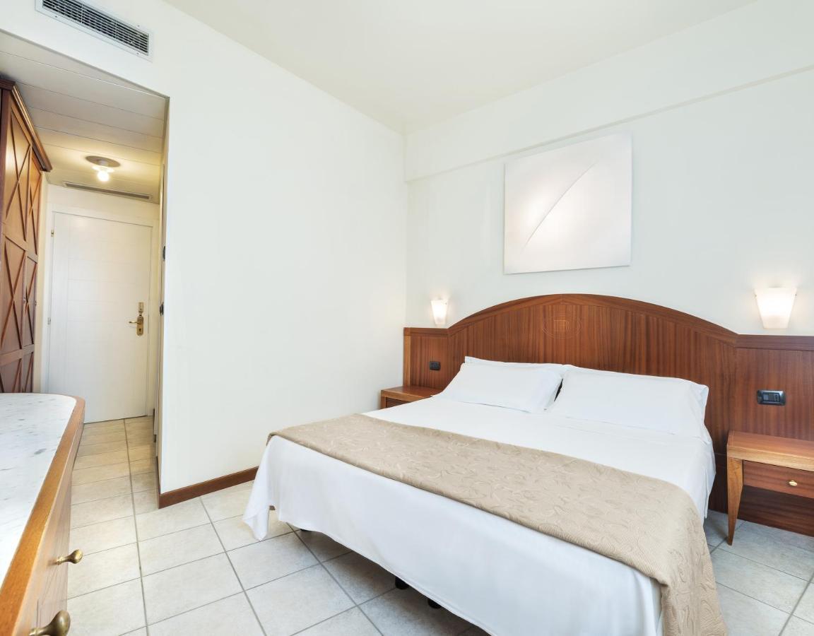 Hotel Bellevue Beach - Sul Mare Milano Marittima Kültér fotó