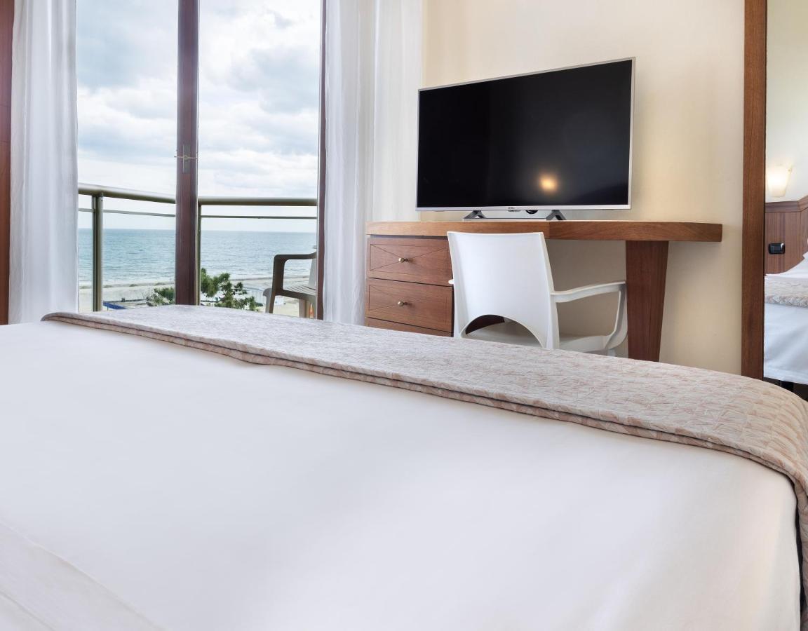 Hotel Bellevue Beach - Sul Mare Milano Marittima Kültér fotó