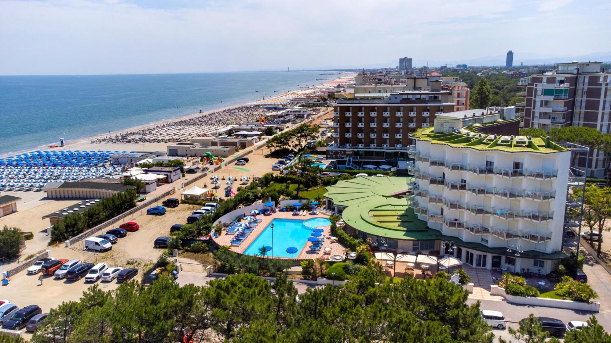 Hotel Bellevue Beach - Sul Mare Milano Marittima Kültér fotó