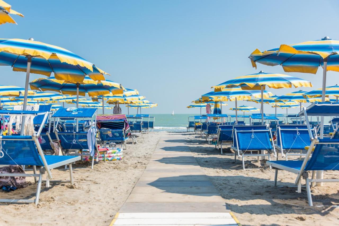 Hotel Bellevue Beach - Sul Mare Milano Marittima Kültér fotó